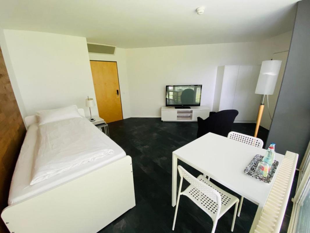 Work & Live Apartments פראונפלד מראה חיצוני תמונה